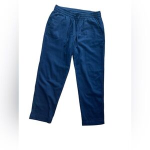 Women’s comfortable GAP pants NEW SIZE SMALL